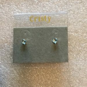 10k gold stud earrings w/ square aquamarine stones